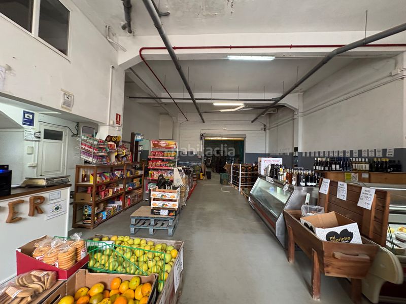 Foto f8fcd116-de13-41cc-80b9-ce240b87e24d. Local comercial en A Malata - Catabois - Ciudad Jardín Ferrol