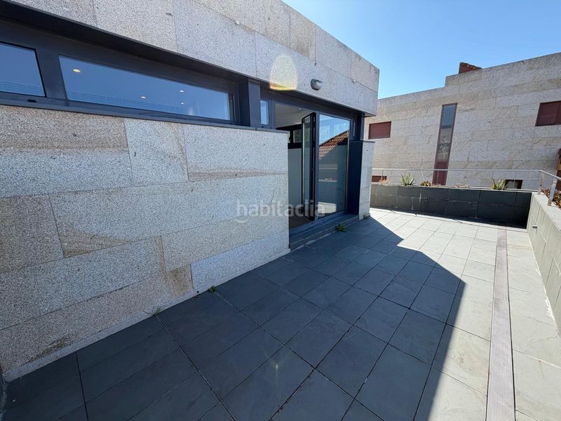 Foto d080310f-3c0d-44eb-98b3-d10ec2469064. Dúplex amb aparcament a Baiona