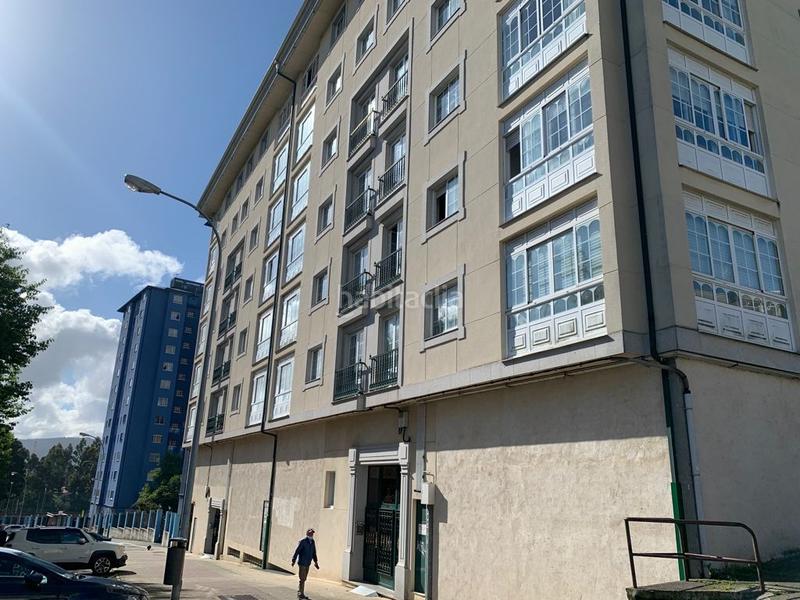 Foto e5bd4aee-31f4-4e80-8c66-78fcaa2f5e18. Geschäftsraum in Caranza Ferrol