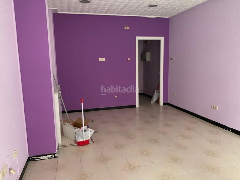 Foto ee3f6fb6-3a42-48e6-8af0-e371e9bb9a04. Local comercial a Zona Ultramar Ferrol