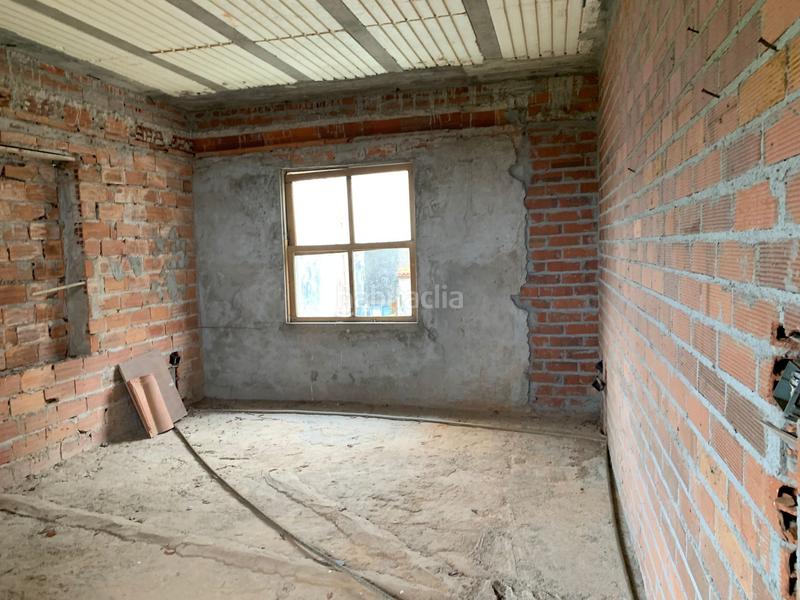 Foto 700e394b-7da9-4f22-9b47-332319b3ccfb. Edificio in Valdoviño