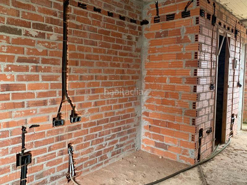 Foto 81a54a69-bf76-46cd-b125-f62119a779f6. Edificio in Valdoviño