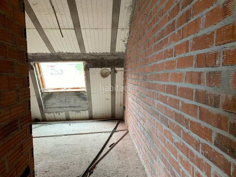 Foto a65e1ba7-20b2-4082-a73b-a3b8e6618426. Edificio in Valdoviño