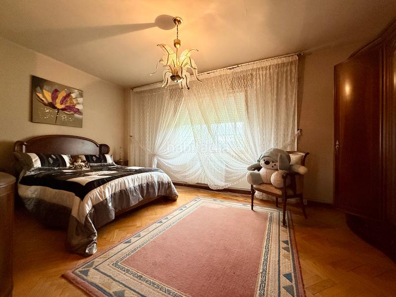 Foto 32f65cba-def4-40bf-9562-cf4560a8fa55. Casa en Navia Vigo