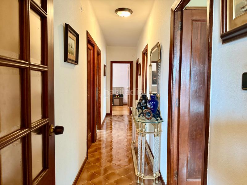 Foto 6a846901-9384-40a6-a3a2-744f819ea81b. Casa en Navia Vigo