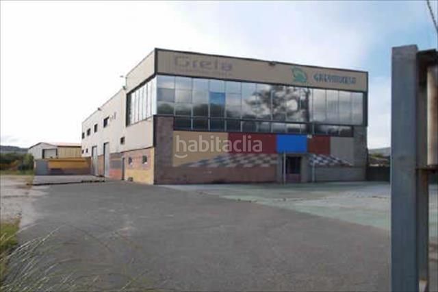 Foto fe14e11e-df1d-4534-b72a-cce86b42a0de. Nave industrial en n/a en Cerceda
