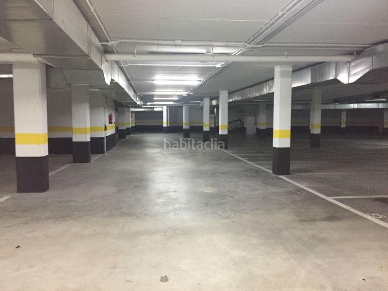 Foto 5b727637-f864-44cf-a1ea-53a604e77a22. Parking voiture dans n/a dans O Feal - Xubia Narón