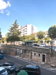 Appartement en Avenida juan carlos i 13. Piso avd juan carlos i.