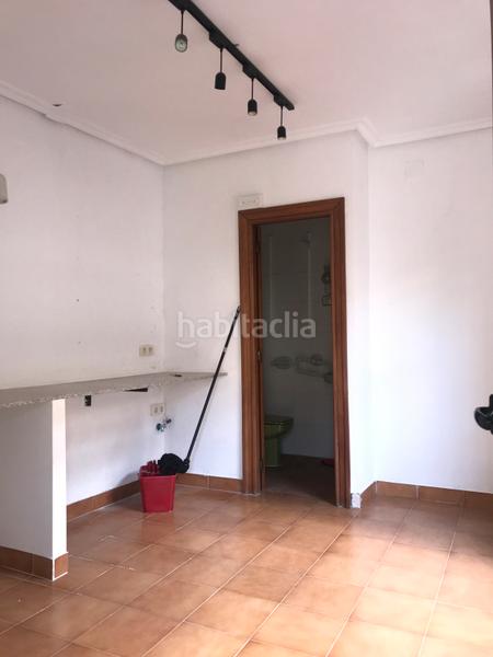 Foto 06bcf8f9-c2f9-46e7-b608-2e1111949868. Maison jumelée dans calle coria 19 dans Centro Ciudad Plasencia