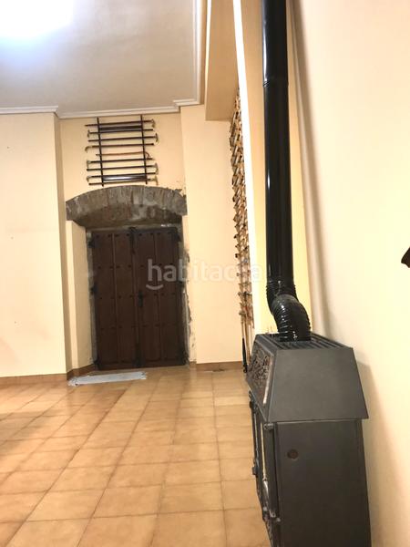 Foto 884547fb-f56b-444f-a89e-477a6273702f. Maison jumelée dans calle coria 19 dans Centro Ciudad Plasencia