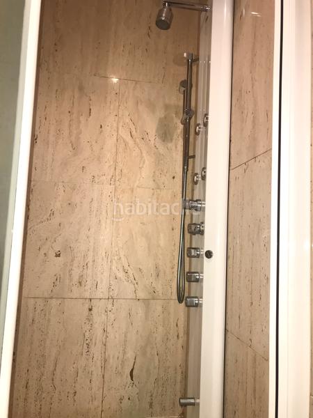 Foto 9fcd4314-617d-45b5-9d42-a6d610f8c90b. Maison jumelée dans calle coria 19 dans Centro Ciudad Plasencia