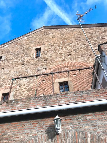 Foto f1388dc5-5ba0-4aac-89ee-4fa55274fd65. Maison jumelée dans calle coria 19 dans Centro Ciudad Plasencia