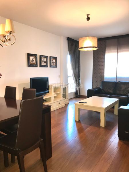 Foto 463e64db-bb8f-4e01-9f9b-5f003852486f. Rent flat with heating parking in Zona Norte - Hospital - Urbanizaciones Plasencia