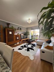 Appartement en Calle cueva de la serrana 2. Piso zona avd de salamanca