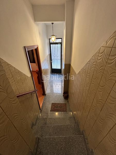 Foto b0f0a447-4797-4079-8fa3-b62de229b57c. Casa adossada a calle las cruces 17 a Centro Ciudad Plasencia