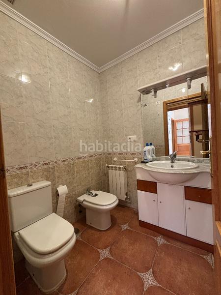 Foto 5c2c7af1-c869-4a6a-9dd5-d5809ee4cd75. Piso en calle adamaditas 12 piso centro, zona calle del sol. en Plasencia