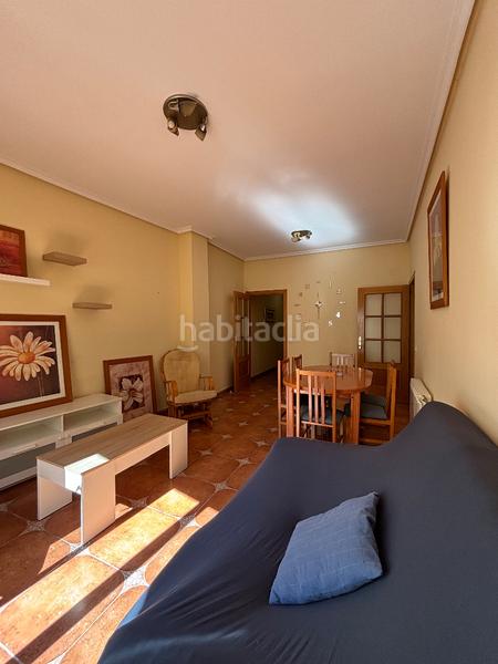 Foto 68f40502-5940-4bbb-acee-ea54b512b3dd. Piso en calle adamaditas 12 piso centro, zona calle del sol. en Plasencia