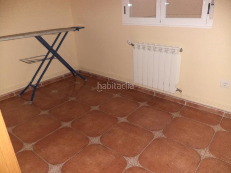 Foto 8c2fe444-4461-4f6e-9c07-bff7f361680c. Piso en calle adamaditas 12 piso centro, zona calle del sol. en Plasencia