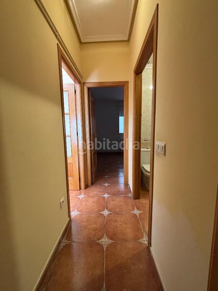 Foto ad456346-6a35-4dba-9598-a03d0fad29a9. Piso en calle adamaditas 12 piso centro, zona calle del sol. en Plasencia