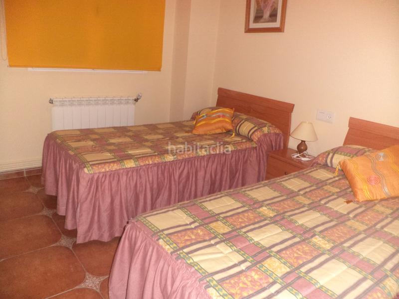 Foto ec9abcb4-ed7f-443b-b1e9-ddfdf6f96ce8. Piso en calle adamaditas 12 piso centro, zona calle del sol. en Plasencia