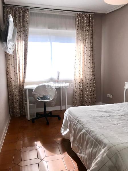 Foto 83203638-7570-4316-91f0-5ea214a86dbd. Alquiler piso en avenida la salle 35 piso para estudiantes junto a la universidad en Plasencia
