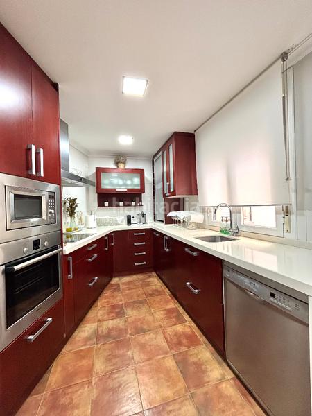 Foto a0b3d4f5-6f4f-4d1e-b479-7c99be197311. Pis a calle ronda del salvador 73 a Centro Ciudad Plasencia