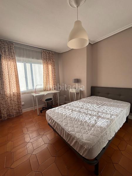 Foto 2cd7af7d-2ef4-41ea-8f5a-f64dbd973b9e. Pis a avenida la salle 35 a Centro Ciudad Plasencia