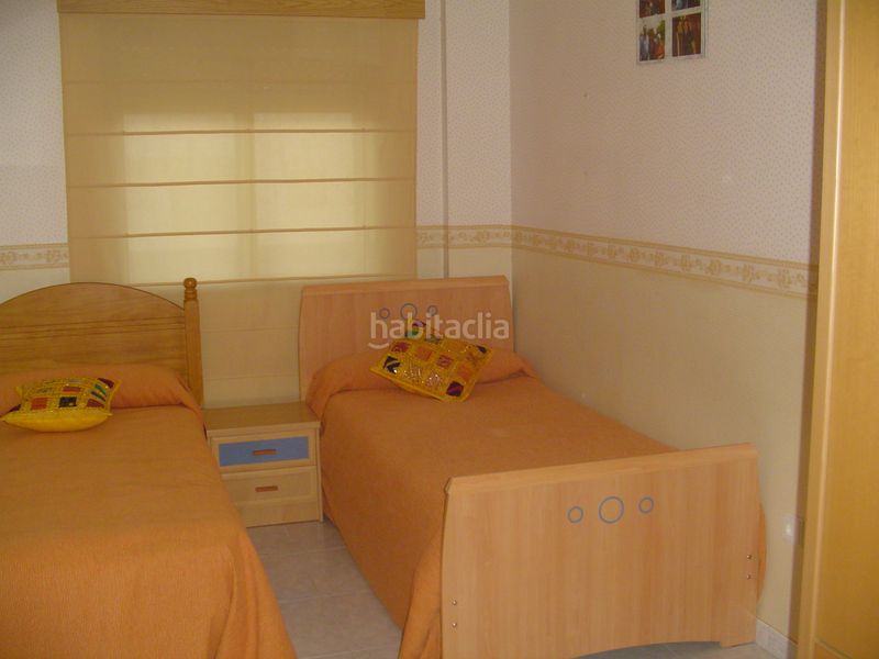 Foto 5a836d0c-ad9a-402d-b712-2e18a79dc157. Pis a calle julián besteiro 9 a Miralvalle - Av. Virgen del Puerto - La Data Plasencia