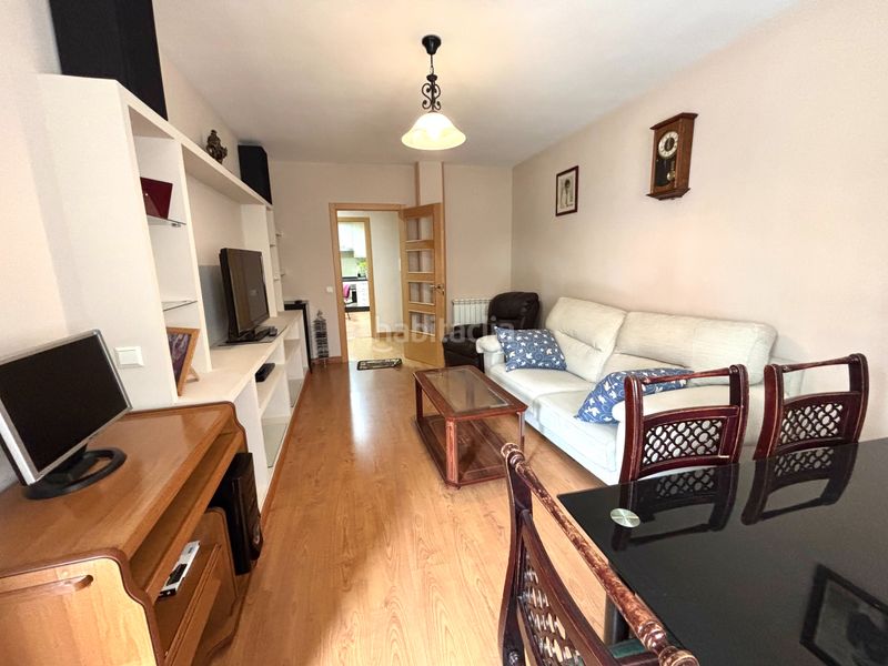 Foto 1313a14e-1638-48cc-86d2-71842df8428a. Rent flat in calle de lope váez de herrero 5 in Miralvalle - Av. Virgen del Puerto - La Data Plasencia