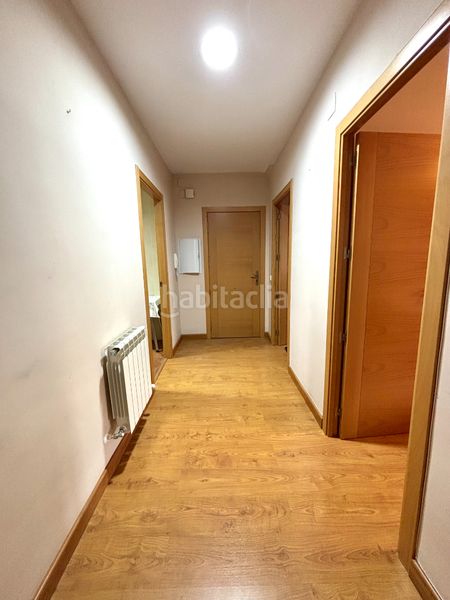 Foto b610e926-2e25-4b4c-9f5b-80478c214d1d. Rent flat in calle de lope váez de herrero 5 in Miralvalle - Av. Virgen del Puerto - La Data Plasencia