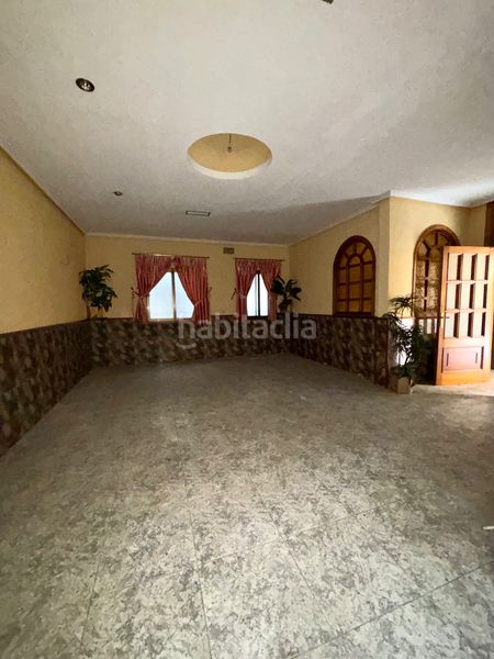 Foto 18dd2640-5bd0-4811-8951-36d51e2dec7d. Local commercial dans calle san josé 1 dans Miralvalle - Av. Virgen del Puerto - La Data Plasencia
