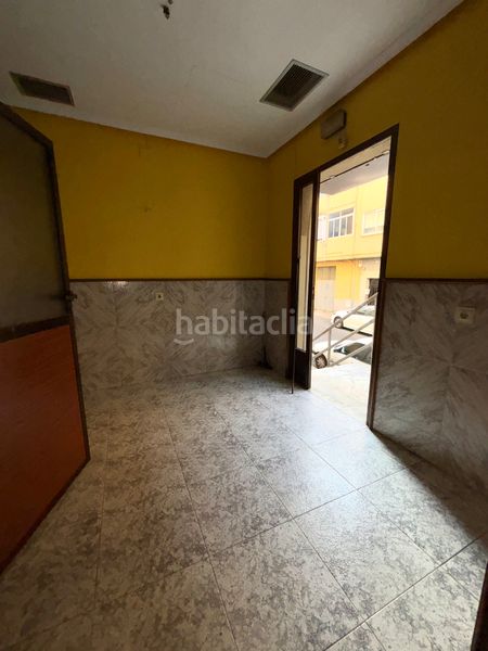 Foto e81749f5-7b2c-4907-a856-43cc55a099a5. Local commercial dans calle san josé 1 dans Miralvalle - Av. Virgen del Puerto - La Data Plasencia
