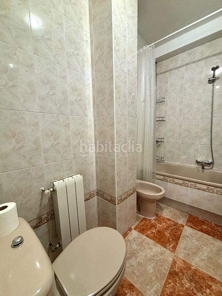 Foto 1f09058b-a0a3-4d6f-9923-46b500b79339. Rent flat in calle juan bautista de toledo 1 in Los Pinos - El Pilar Plasencia