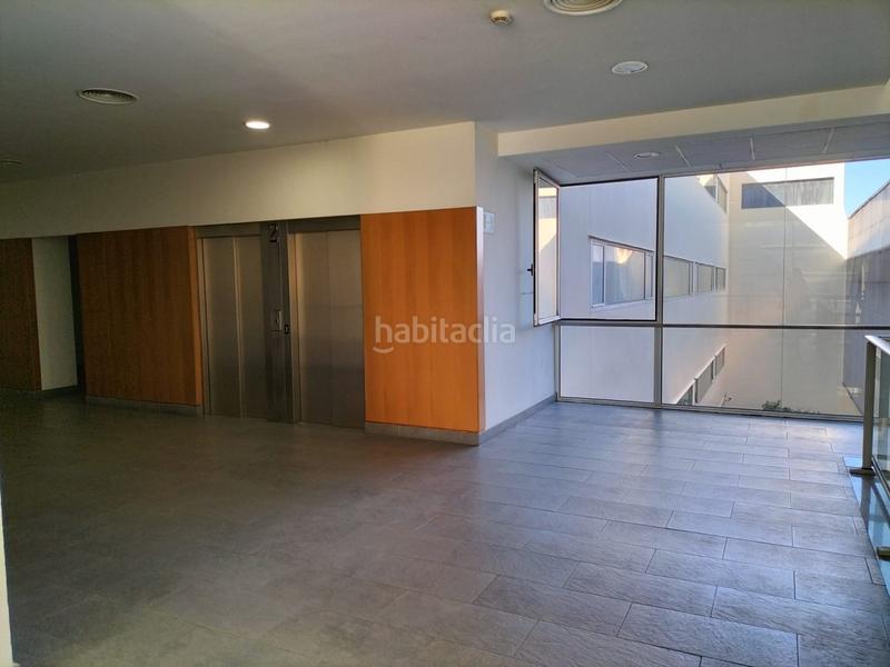 Foto 2cd703b1-bd80-497b-aec4-f73f65a6d28b. Oficina  en edificio astarté en Puntales - Zona Franca Cádiz