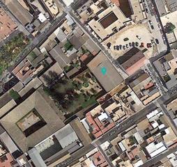 Terrain résidentiel à Ayuntamiento-Barrio Alto. Oferta bancaria