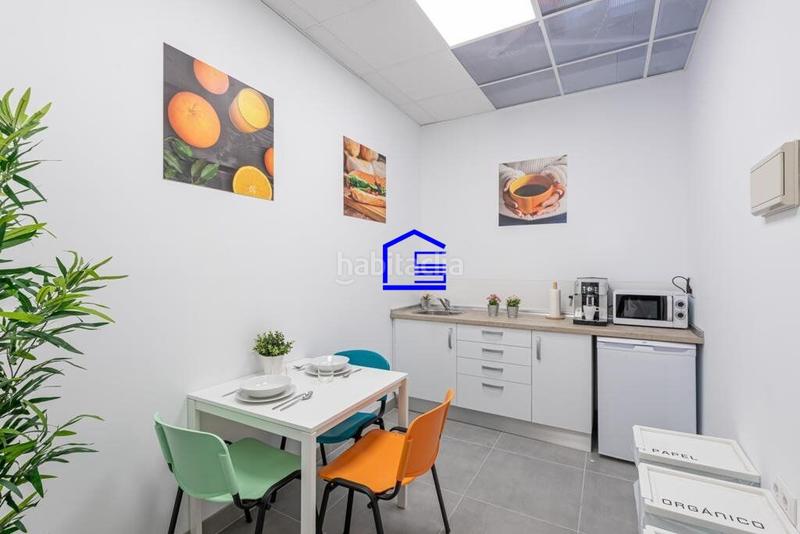 Foto a523b7bf-9caf-4d36-b992-51289553e432. Alquiler oficina alquiler de oficinas en Centro Histórico Cádiz