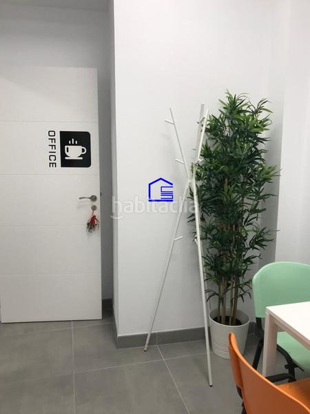 Foto b2c0cd95-6e94-4074-aedd-3218635476a2. Rent office space with heating in Centro Histórico Cádiz