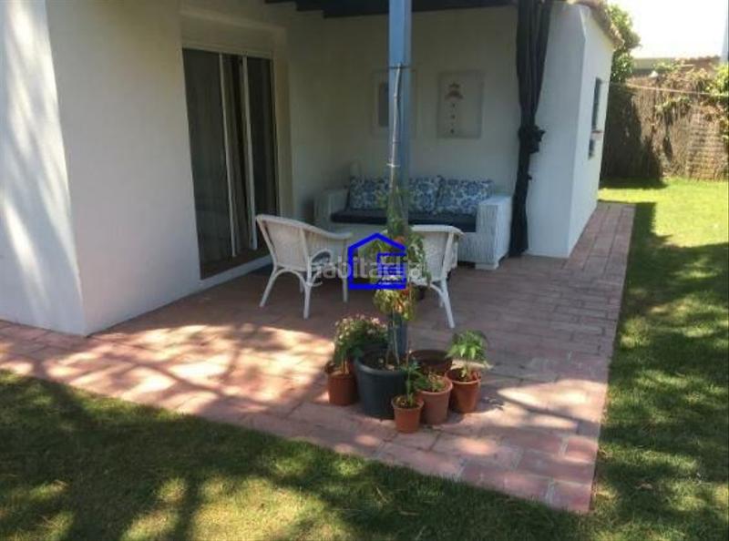 Foto 55fb8f02-9d47-4e35-bab3-4db489510ae1. Affitto chalet con riscaldamento parcheggio in Vistahermosa Puerto de Santa María (El)