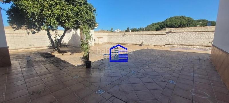 Foto 468a674d-2801-4b8a-8fc3-fc75e3dd9e7a. Location chalet avec chauffage parking piscine dans Puerto de Santa María (El)