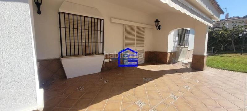 Foto 4993cc64-cab7-42e1-b9ae-c34837524c8e. Location chalet avec chauffage parking piscine dans Puerto de Santa María (El)