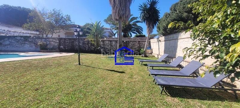 Foto 430b08fb-5691-4426-afe2-5940a53d9d11. Rent chalet with heating parking pool in Vistahermosa Puerto de Santa María (El)