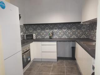 Appartement à Centro Histórico. Solo para inversores, vivienda en centro de cadiz recien reforma