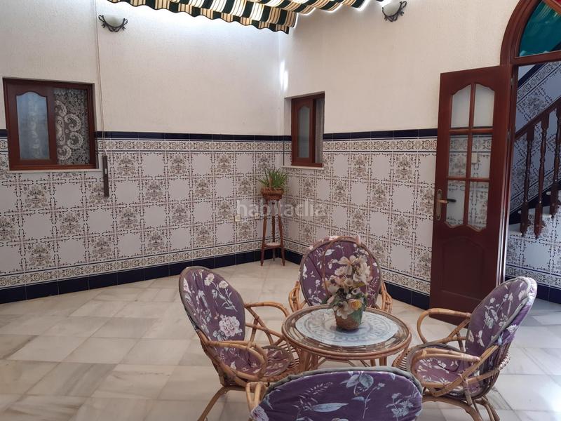 Foto af918276-f62e-4749-a551-ceb8ae95a787. Casa con parcheggio in Centro Puerto Real