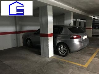 Alquiler Parking coche en Asdrúbal - Bahía Blanca. Alquiler plaza garaje esclavas coche pequeño