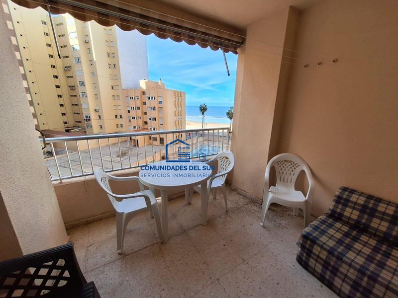 Foto b475b491-9e49-47fa-a32f-8553cfbb5a56. Piso vivienda con terraza y vistas al mar en Paseo Marítimo - San José - La Laguna Cádiz
