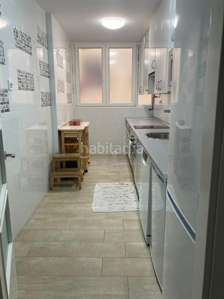 Foto 44b1e6a0-36f4-430a-9b52-3a26f6f3b4d0. Alquiler piso alquiler de bonito piso en temporada escolar solo hasta junio incluido en Cádiz