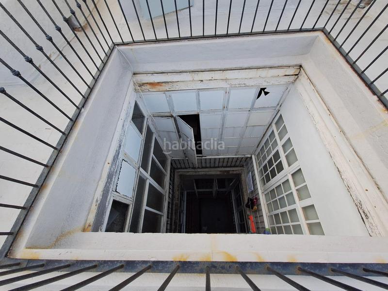 Foto 1e488aa5-628d-4d7c-b13b-a6771d4ab323. Piso amplia y luminosa vivienda en centro de cadiz!!! en Cádiz