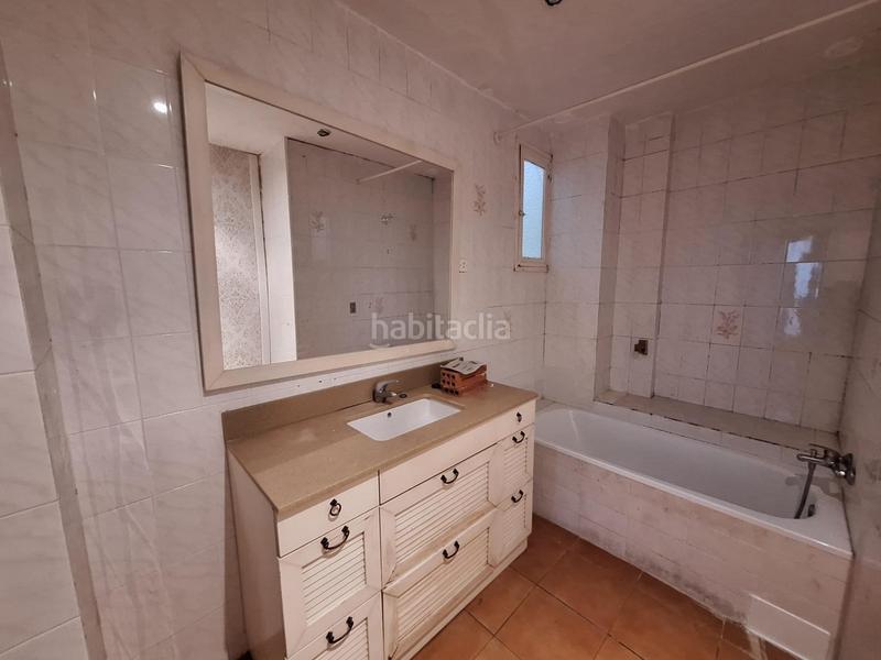 Foto 3c579628-0224-4a2f-8ac8-a91131fc4ee8. Piso amplia y luminosa vivienda en centro de cadiz!!! en Cádiz