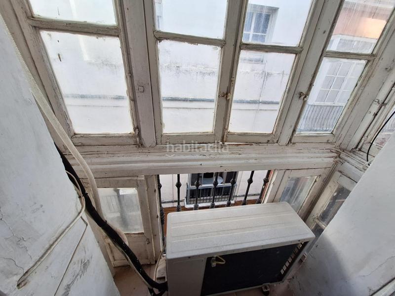 Foto 61c3baae-bac9-4e37-9ae2-b5692b16cd44. Piso amplia y luminosa vivienda en centro de cadiz!!! en Cádiz