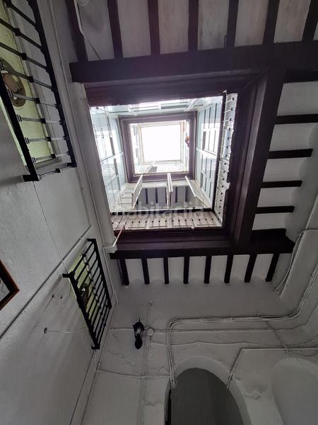 Foto ae4a5e46-949d-49a8-a22d-125369550490. Piso amplia y luminosa vivienda en centro de cadiz!!! en Cádiz